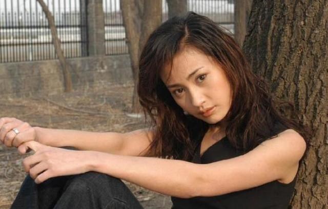 杨雪|杨雪女儿“开挂式”成长，完美躲过父亲基因，这脸被天使亲吻过吗