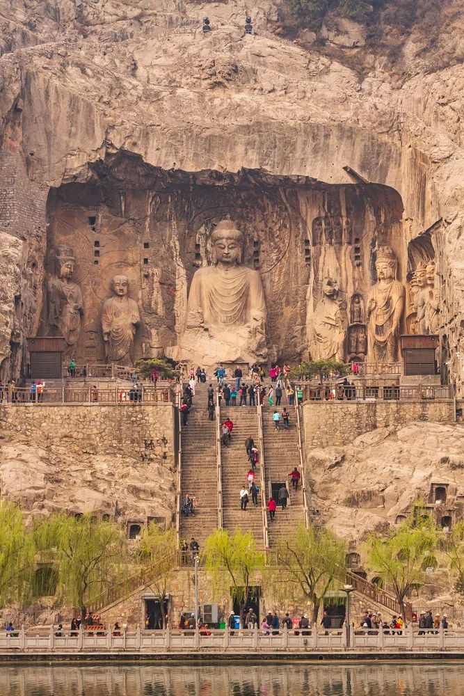 黄果树瀑布 《国家地理》评选中国一生必去的50个地方，我去过26个，你呢？