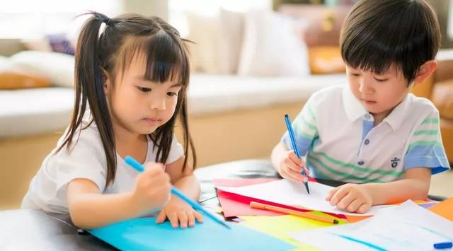 福林妈咪|朋友的“社交牛逼症”让我羡慕!你的孩子有没有,从小就能看出来