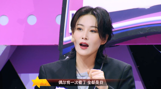 张馨予|张馨予情人节大秀恩爱，亲自做好饭等老公何捷回家吃团圆饭