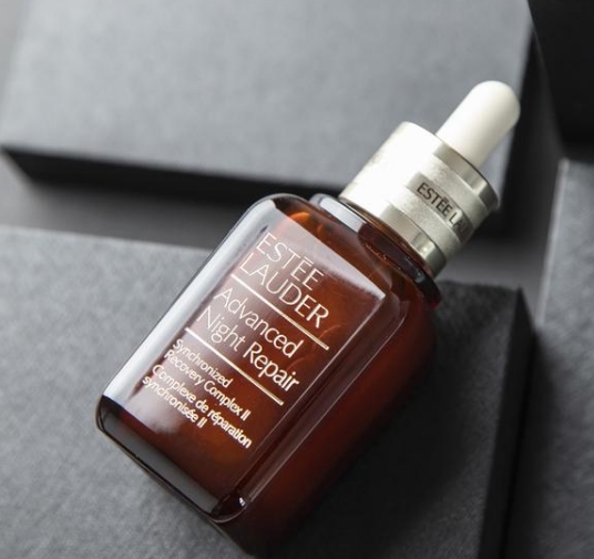 补水|抗皱精华液哪个好用 年轻女士适用的抗老抗皱精华推荐