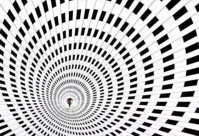 浙大二院|4维空间真的存在吗？如果人进入4维空间，会发生什么？