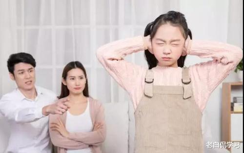 老白侃学习|天津女老师事件升级了：不仅不反思，还在私下“搞事情”