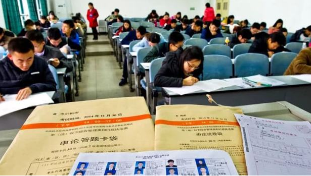 招聘|比公务员吃香的选调生招聘时，偏爱这些学校学生，看有你母校没？