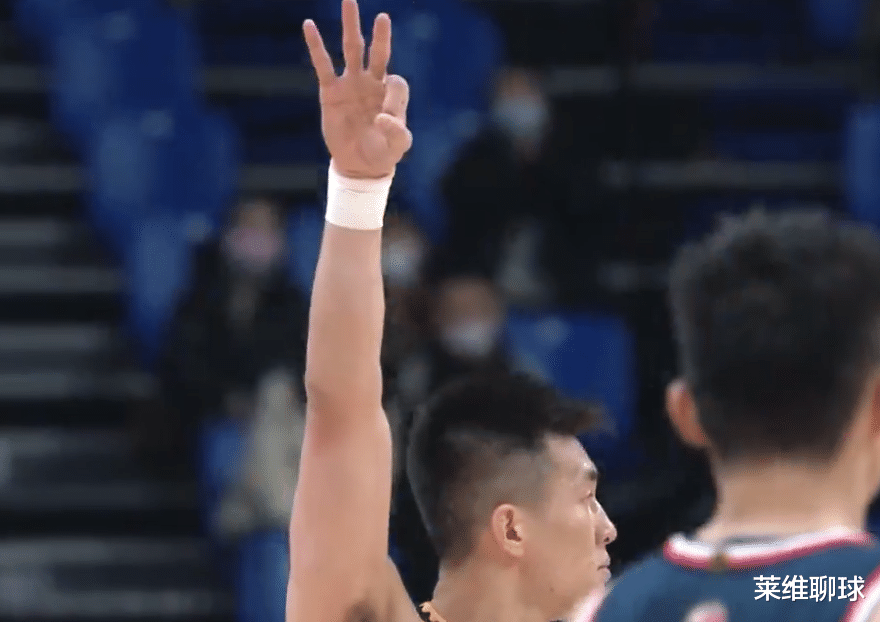 广东男篮|广东三分10中0后觉醒！郭少得分超对手5大先发，没赵睿杜锋也难了