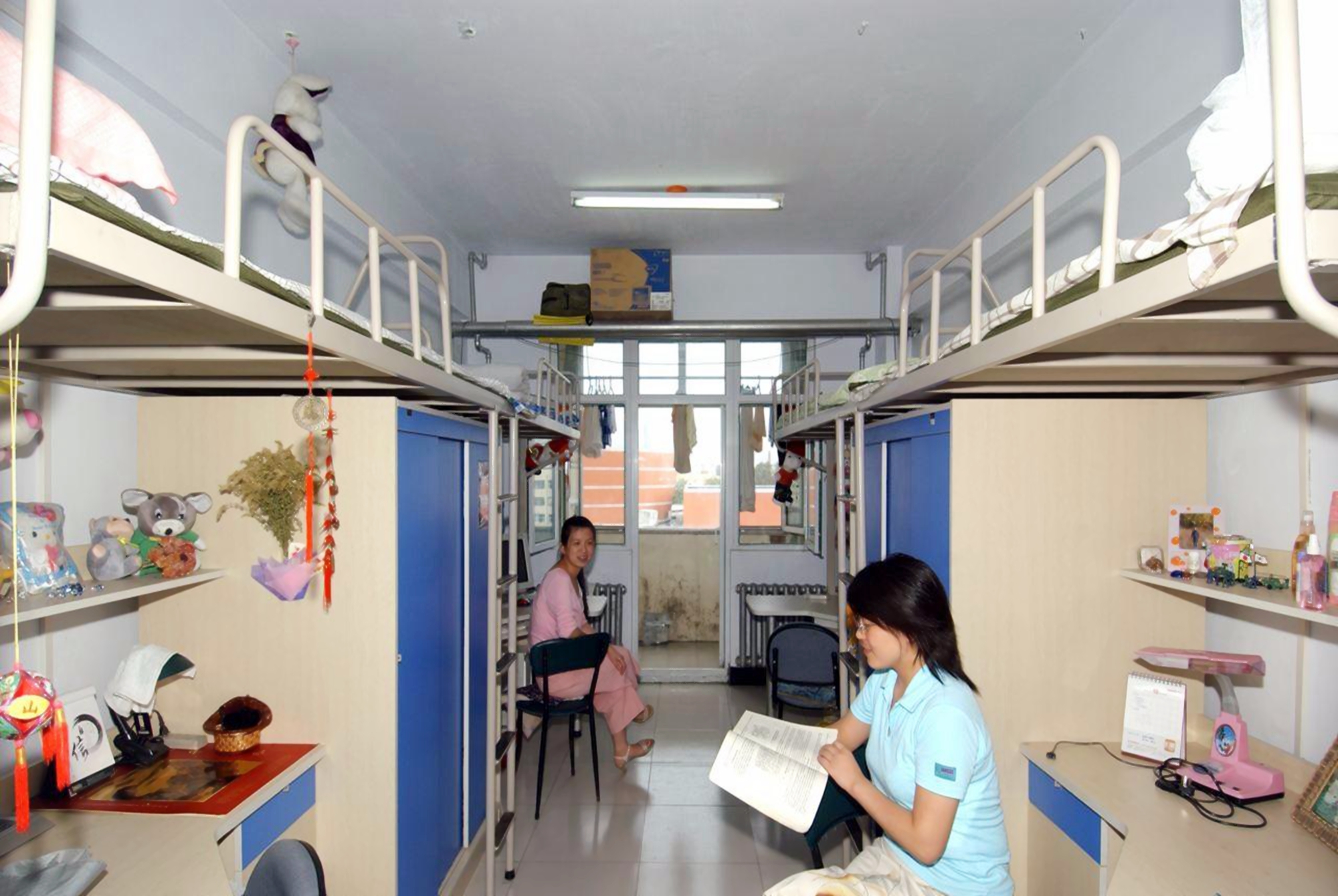 程序员|女生内部的“理想男友职业排行榜”，第一名毫不意外，程序员垫底