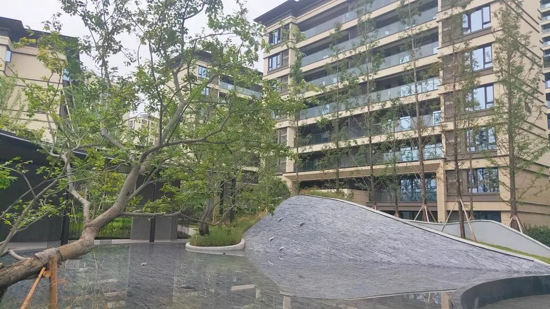 广州白云国际机场|楼盘交付就像开盲盒，怎样的品质才算得上隐藏款？
