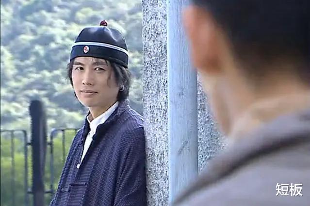 TVB|他在TVB只拍了6部戏，但部部经典，长得不帅却是很多人的男神