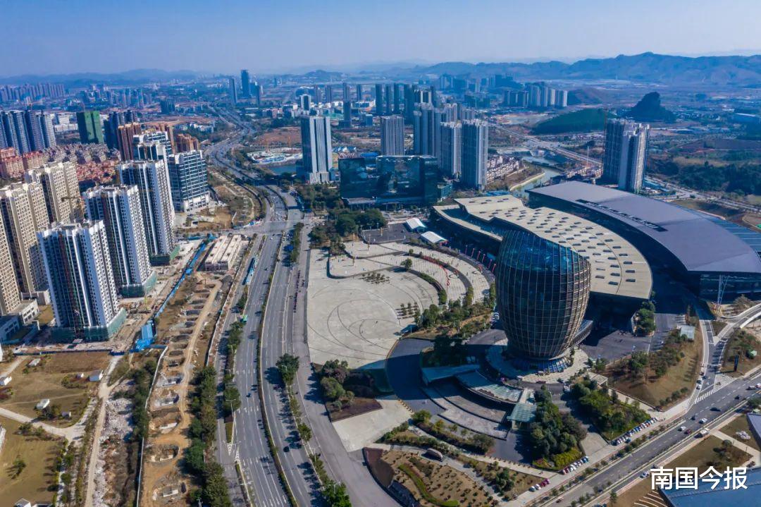 南国今报 看一眼就会令人向往的生活是什么样子?