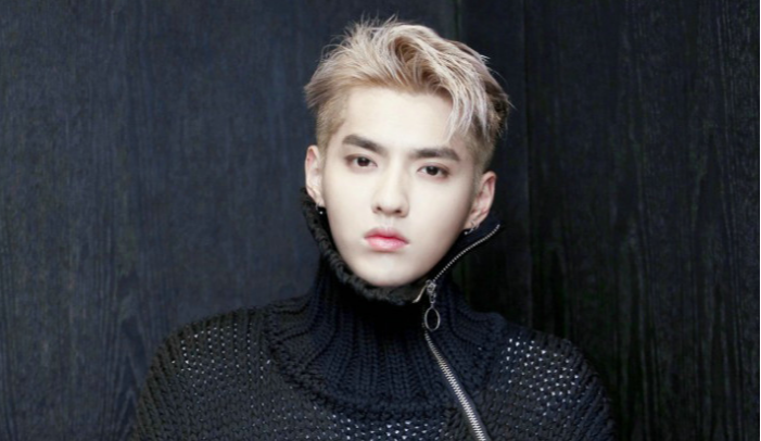 赵薇|娱乐：2021被女人“拉下神坛”的九大男星，一个比一个“渣”