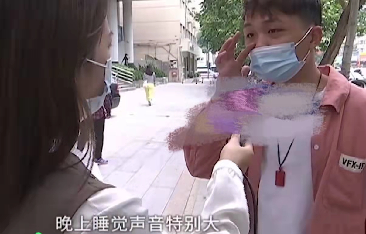  女子打喷嚏喷出苹果干，仔细一看竟是假体，丈夫：不如找块棉花垫