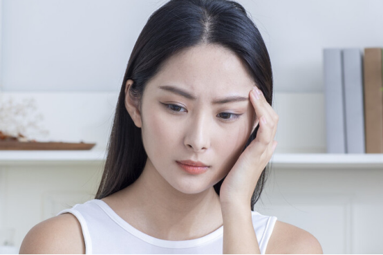 天天听健康|便秘不要用手抠，医生直言：做好1件事，隔天一通到底