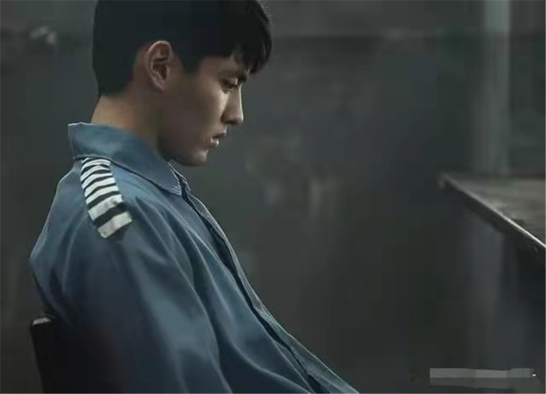 吴亦凡|吴亦凡事件牵涉13位明星，央视重点评论：背后的经济公司躲不掉