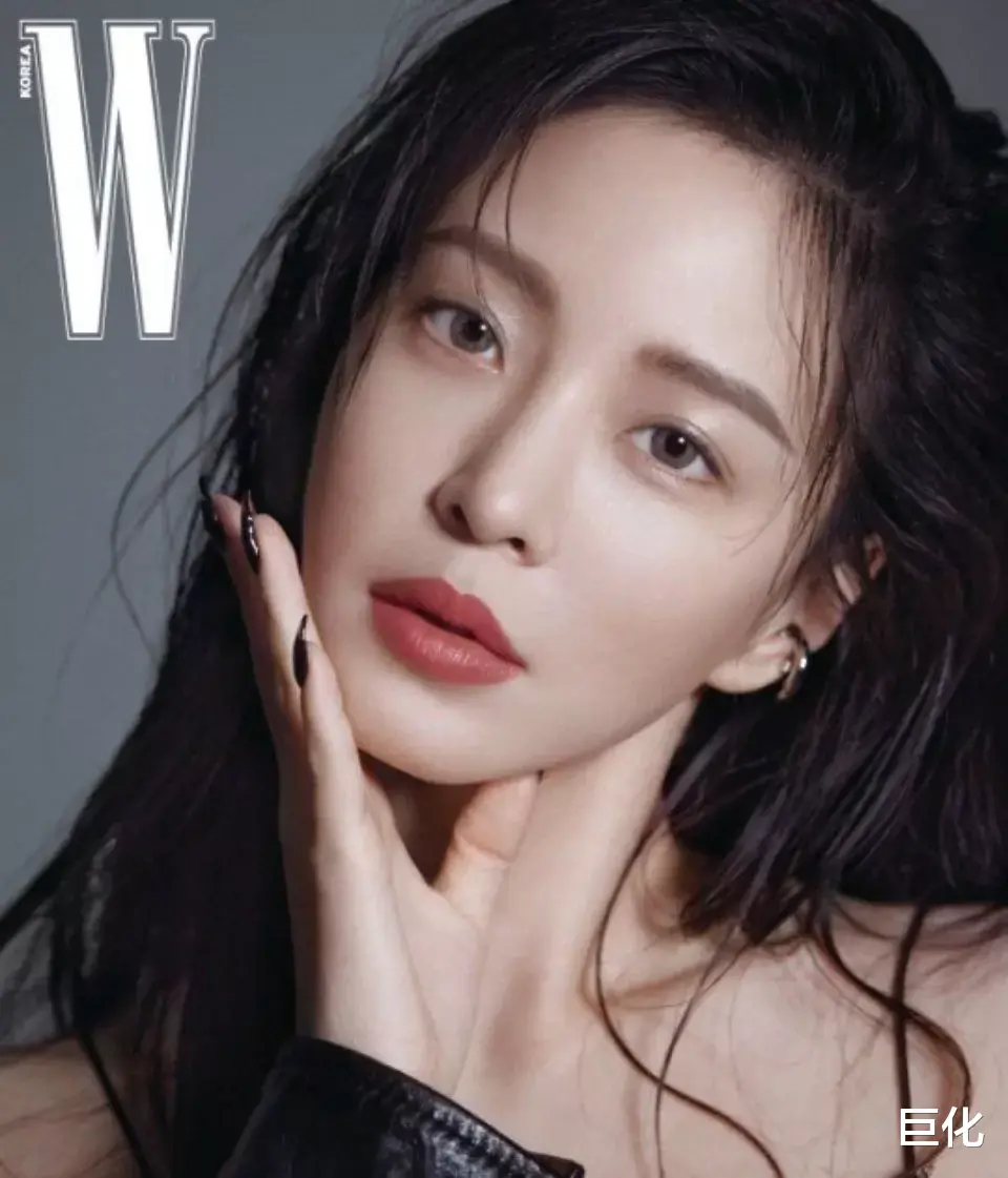 韩艺瑟|封杀三年，这妖精终于杀回来了…