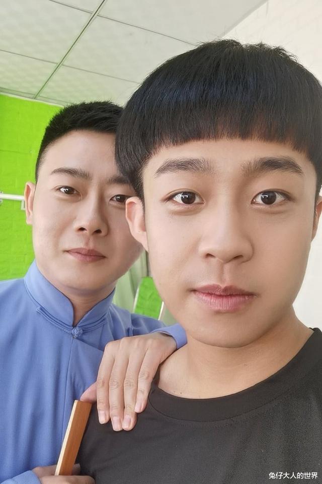 栾云平|德云社栾云平被孟鹤堂、张九龄欺负，网友纷纷表示扣他们俩的工资