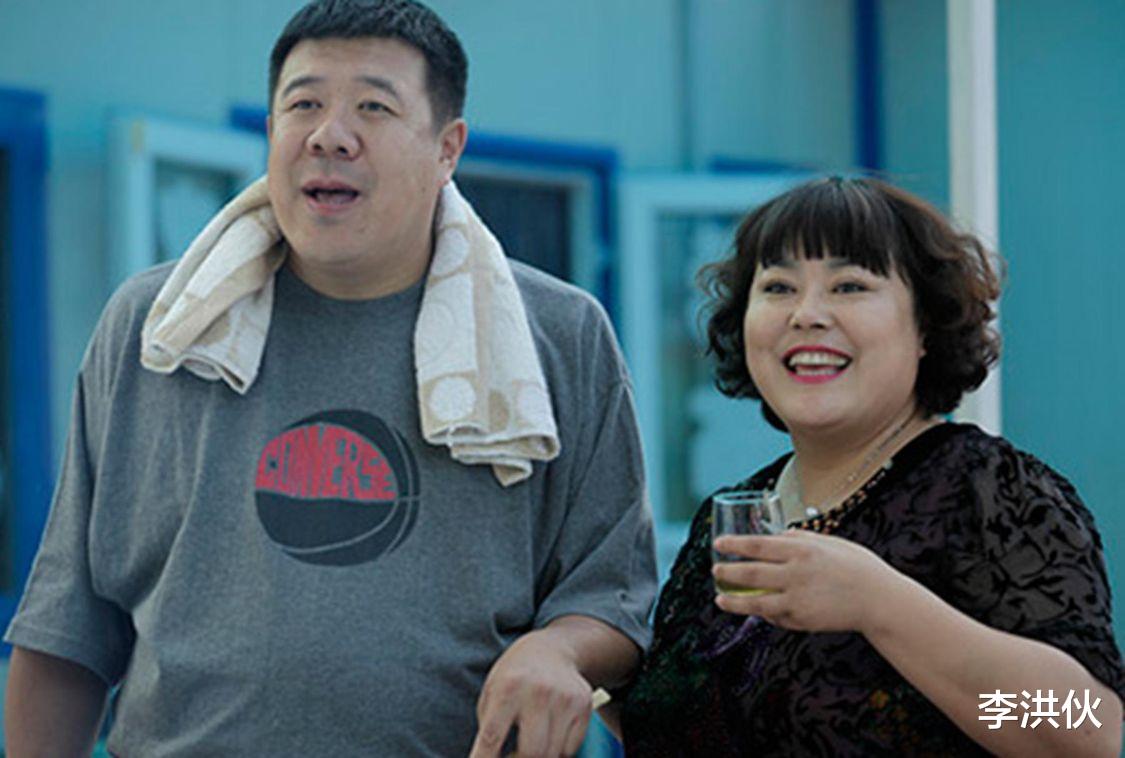 倪妮|“许大马棒”秦卫东近照，一改影视剧里的魁梧模样，瘦到皮包骨头