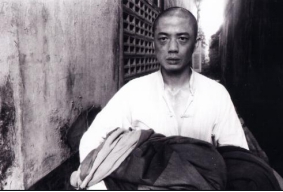 博物馆|影帝级的段奕宏演绎细伟，做成干尸站在泰国博物馆罚站六十年