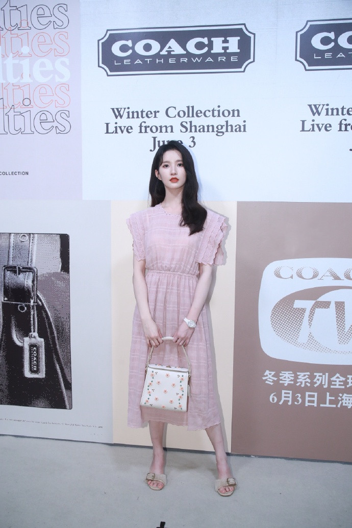 钟汉良|Coach红毯：杨紫甜美，钟汉良帅气，邢菲鞋子像穿了男朋友的