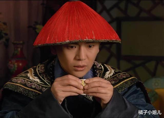 甄嬛传|甄嬛传：难怪温实初在眉庄那睡了一夜，无人告密，你看卫临干了啥