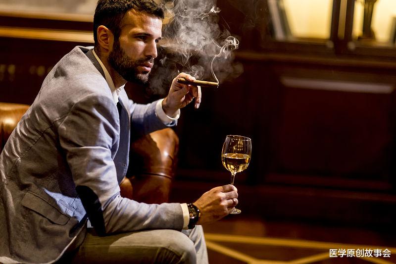 肺癌|50岁是寿命决定期，无论男女，吸烟没有五个迹象，恭喜你很健康