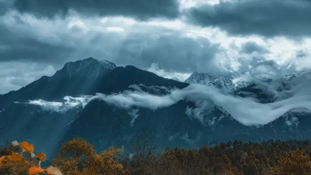 日出|精致奇巧，大气磅礴，这个冬天就去圣洁神秘又丰富绚烂的川西！