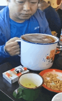 神武星人|“兄弟们，女神给我说她嘴起泡了，我该怎么做啊”，哈哈哈！在线求助