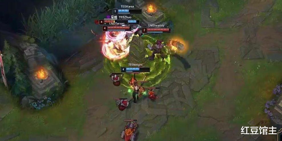 tes战队|TES被爆冷横扫JKL首次无缘S赛!满级号被战马带入深渊,网友大喊左手快跑