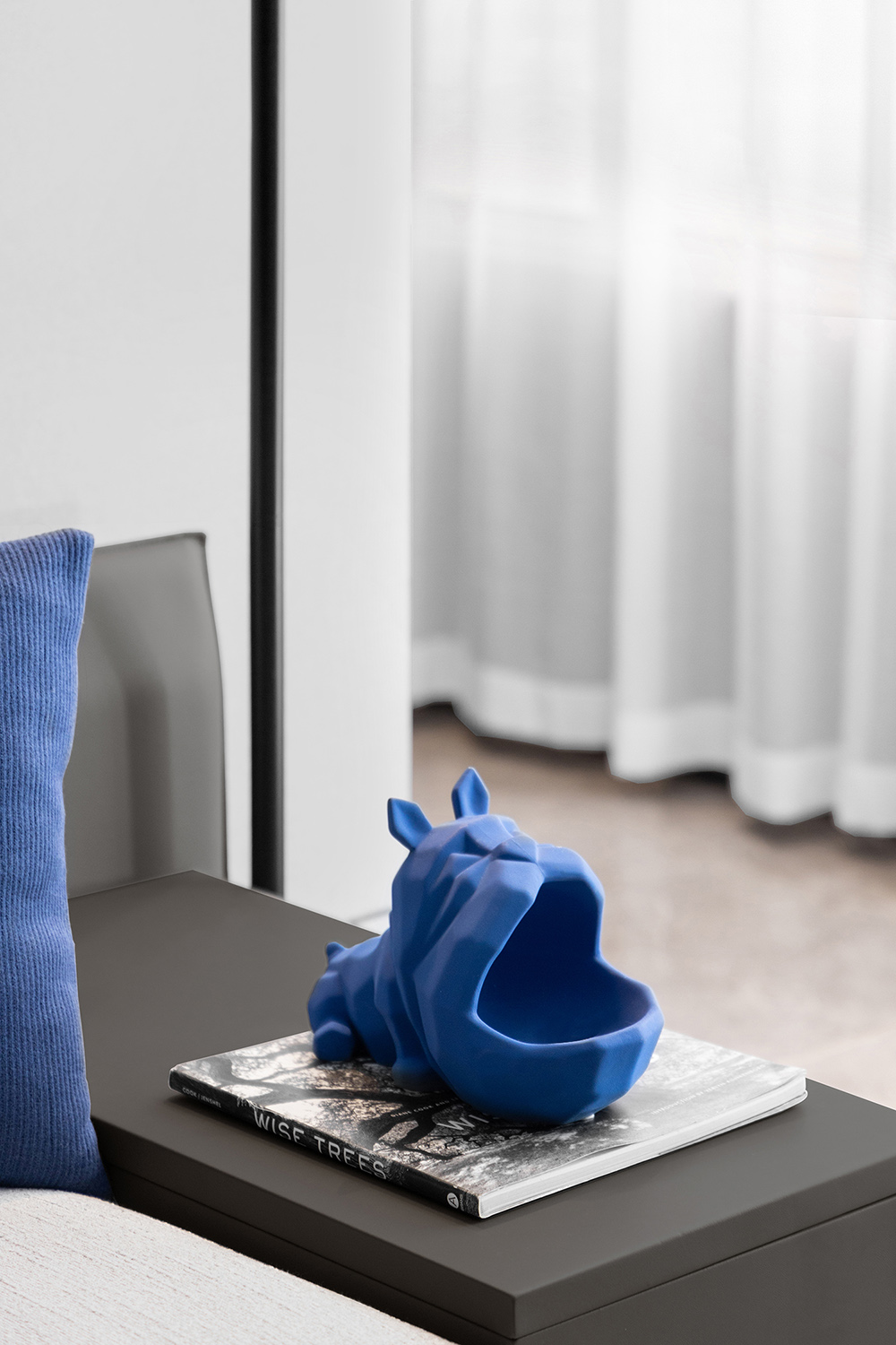 格斯设计|98平米三房二厅，现代简朴风格家居，白灰啡色极简设计，好治愈