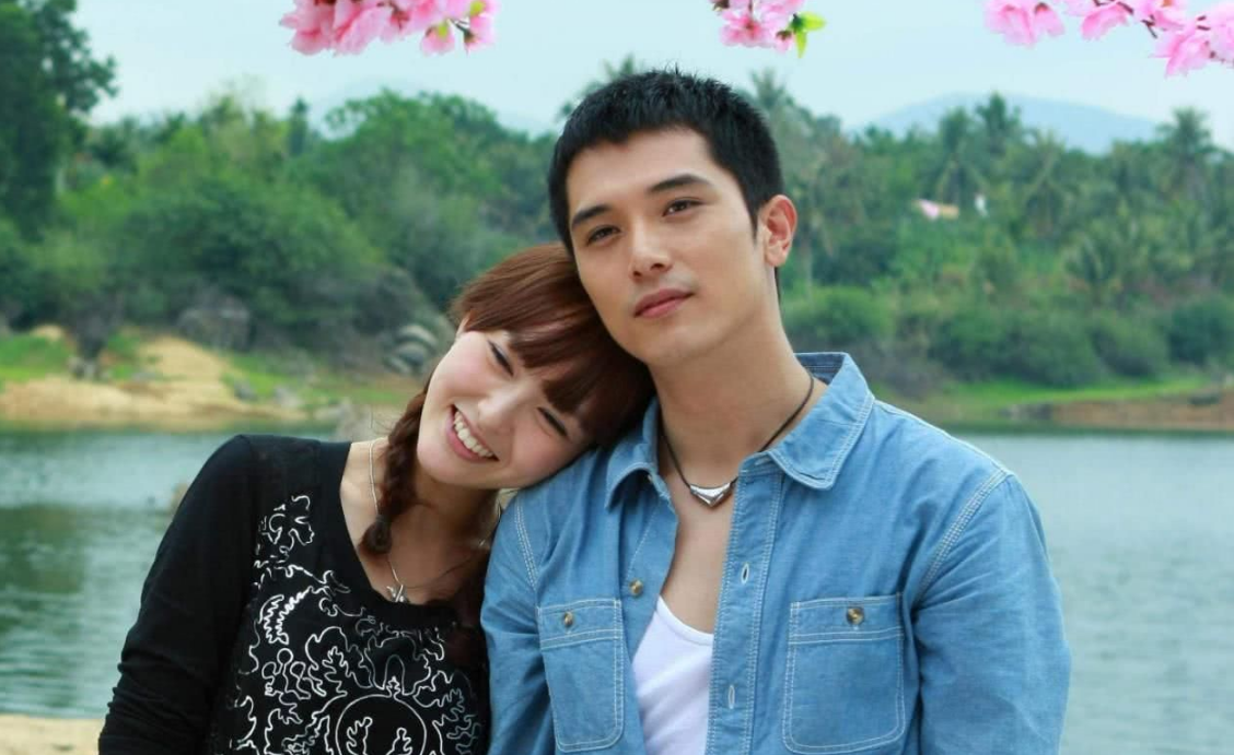 杜海涛|唐嫣前任名单公布：原来在邱泽之前，她还和这个渣男谈过恋爱！