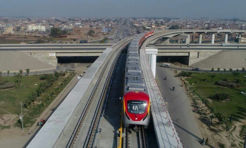 時速80公裡，中國幫巴基斯坦建造地鐵，果然火瞭：一天25萬人體驗-圖4