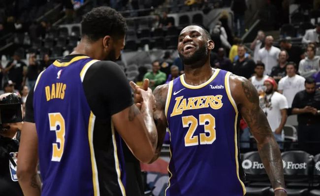 |揭秘NBA十大默認的潛規則：球員不能泡拉拉隊員，客隊開局先選邊