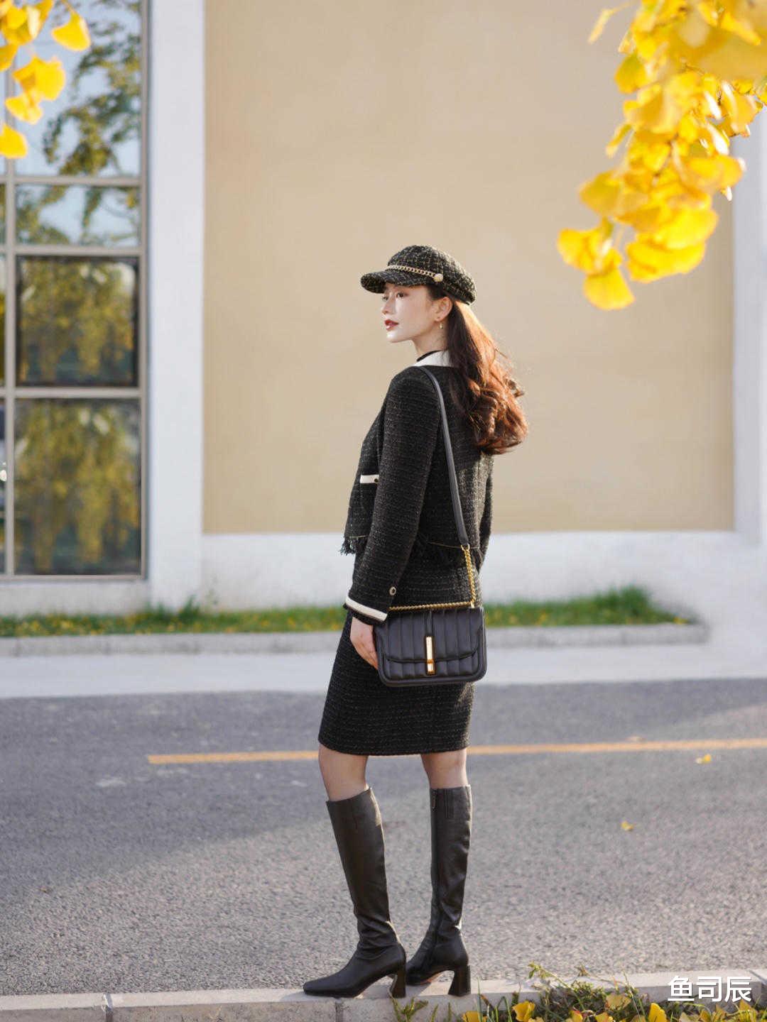鱼司辰 黑色高筒靴穿不出新意？No！这“三款”就OK，上脚效果真的很绝