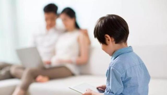 赵月看花花|时@￥代%……&不——断