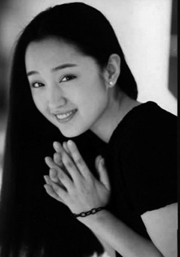 杨钰莹|隐瞒20多年，杨钰莹终于坦白？如果当年没拒绝他，现在早已当妈