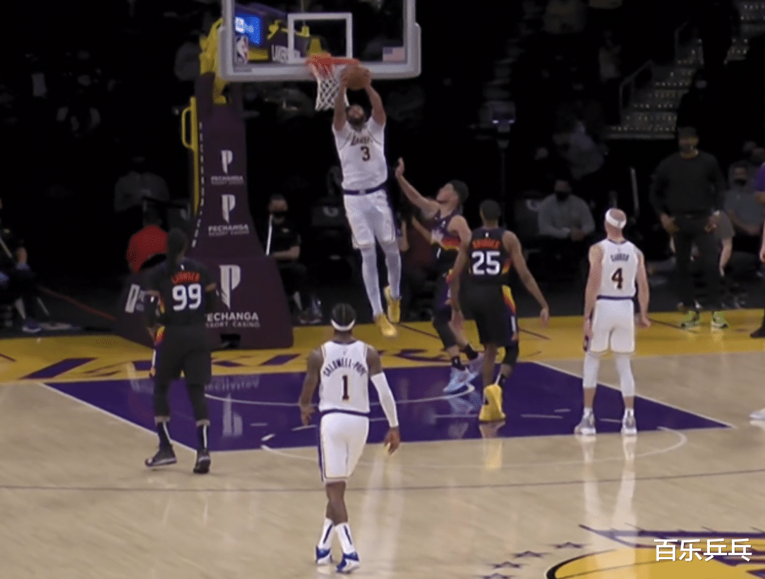 安东尼·戴维斯|湖人爆冷西部第二！浓眉爆砍42+12+5+3+3赢球大笑，詹皇激动鼓掌