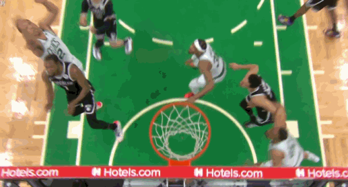 凱里·歐文|砸歐文被終生禁賽！三巨頭104分！演假球?qū)嶅N了！