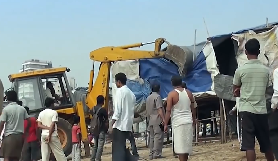 印度 印度人真实生活：每天扫大街，都能赚1000人民币？