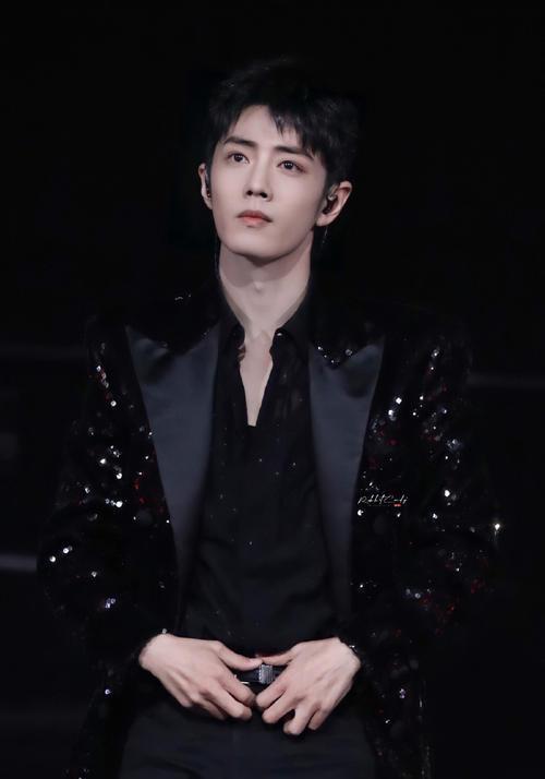 肖战|肖战遭恶意对待！抵制者再次出手，《创4》撞脸者深受其害？