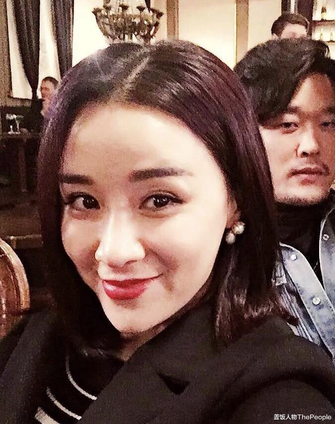 张萌|嘴歪、脸肿、表情僵硬，让实力派女星们陷入“中年危机”，太可惜