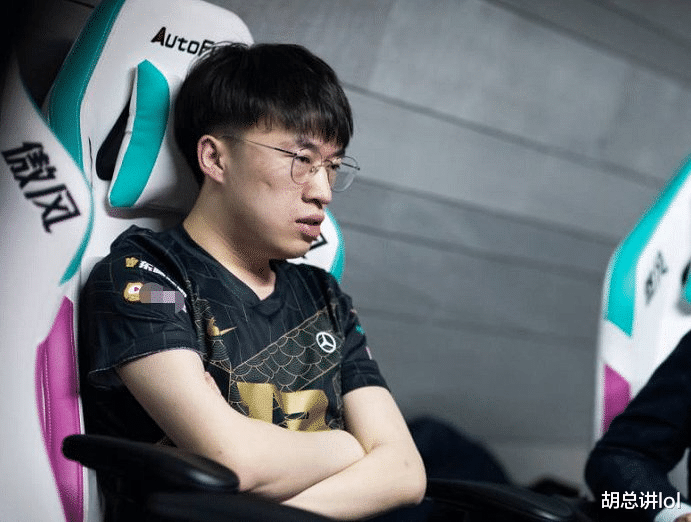 lpl|LOL：国际各大排行榜出炉，前十名只有小虎一个中国人，S赛可以免喷了