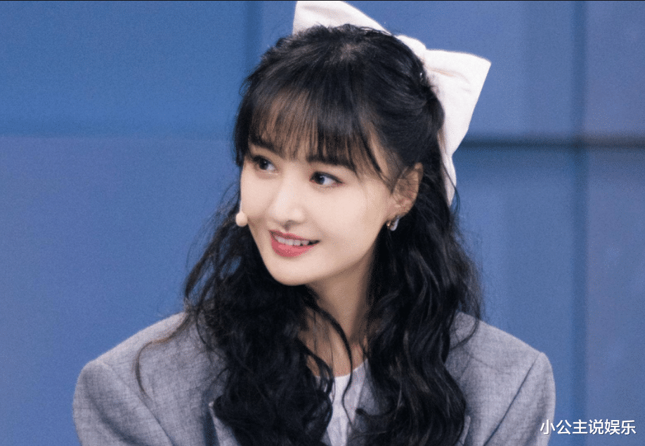 陈小艺|52岁陈小艺晚节难保？多次被曝约会小鲜肉，和丈夫分居11年不离婚