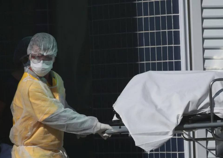 白鲸新视点 因博索纳罗不友好言论，我国推迟供应疫苗？巴州长：都是总统的错