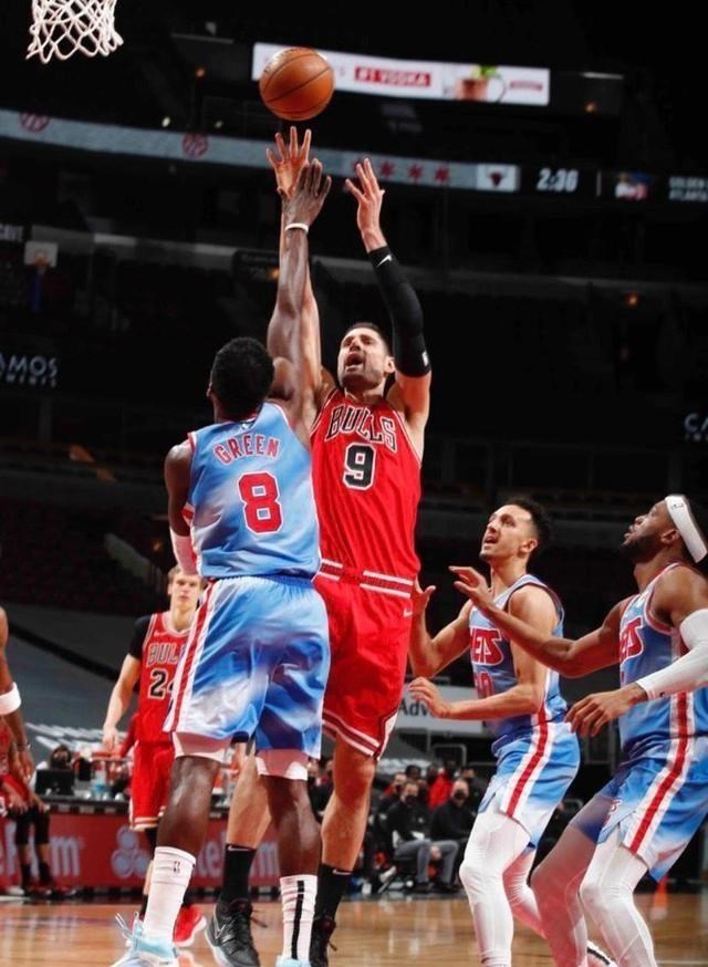 籃網隊|丟掉榜首！籃網最大軟肋出爐，歐文說出大實話，你就是第二個科爾