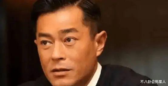 女心理师|娜扎紧缩的鼻子，古天乐割的眼皮，这6位明星的动脸医生，快避雷