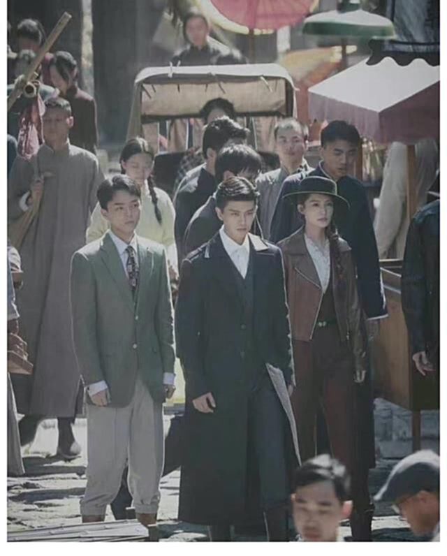 李沁|任嘉伦李沁合作拍戏，对视花絮笑点多，2人造型帅气，令人期待