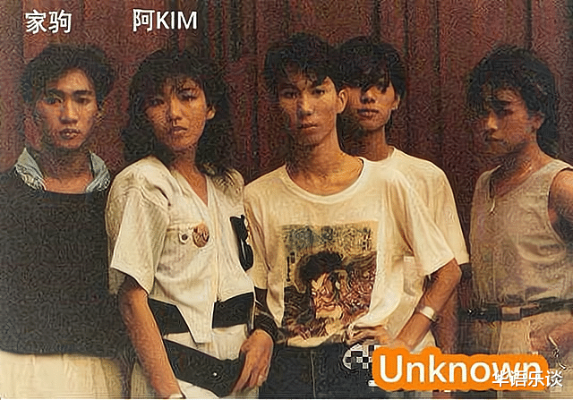 喜欢你|黄贯中再唱《喜欢你》：当年黄家驹的伤感，如今变成了温馨告白