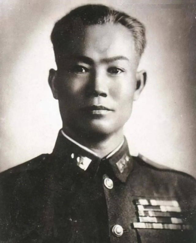 雍正|黄埔军校中,第一届领导班子都有谁?其中几个你肯定认识