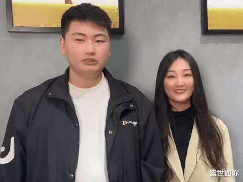 鞠婧祎|网曝陈亚男给全网的一封信，称生活压力大，暗指离婚非自愿