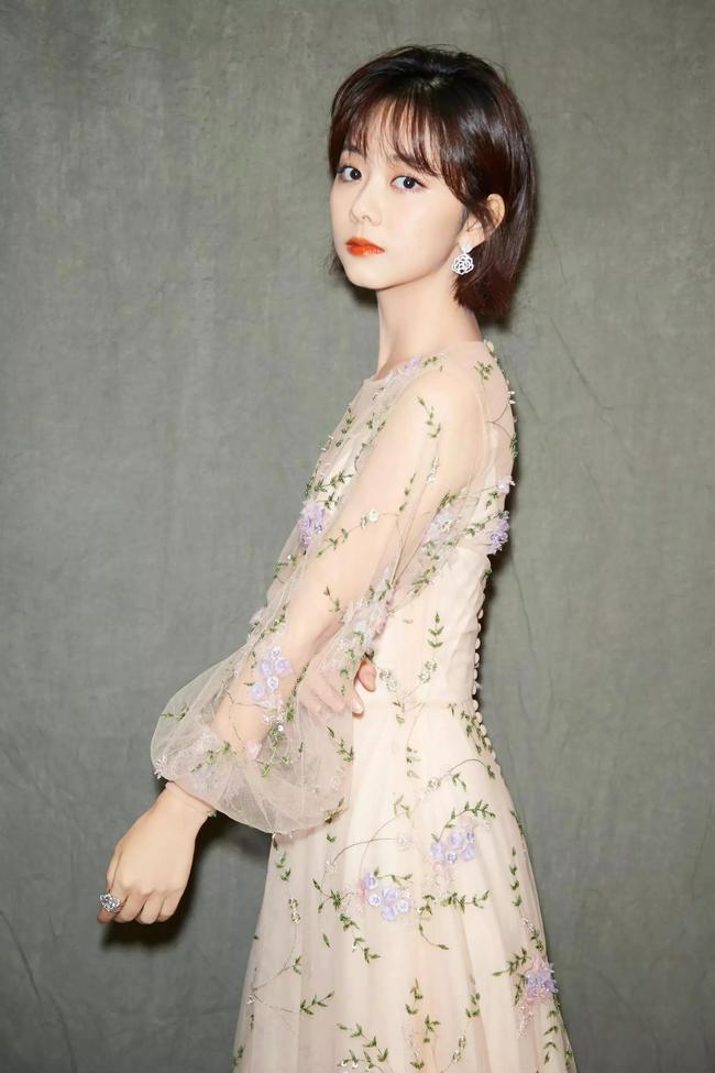 谭松韵|小清新谭松韵高清壁纸写真，纯洁灵动，甜美可爱！