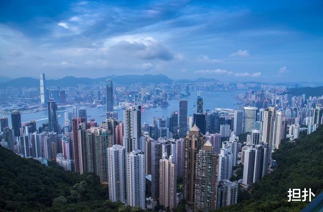 香港新首富誕生，不僅坐擁5千億身傢，還是一個不為人知的發明傢-圖4